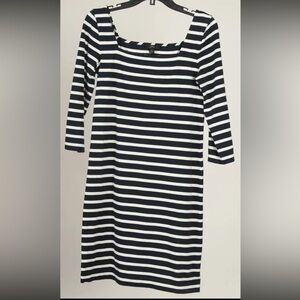 J. Crew Women’s Dress 8 Blue White Striped Straight Knit Pullover 3/4 Sleeve